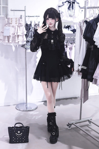 Lace Doll Round Collar Long Sleeves Ruffled Cut-Out Embroidered Bow Lace Gothic Jirai Kei Japanese Dress
