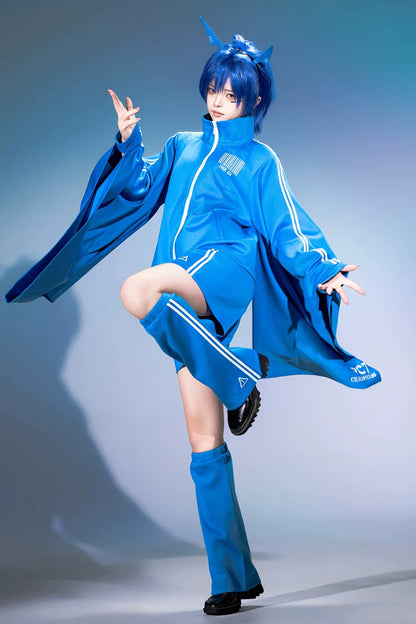 Stand-Collar Gothic Prince Coat with Trumpet Sleeves and Shorts
