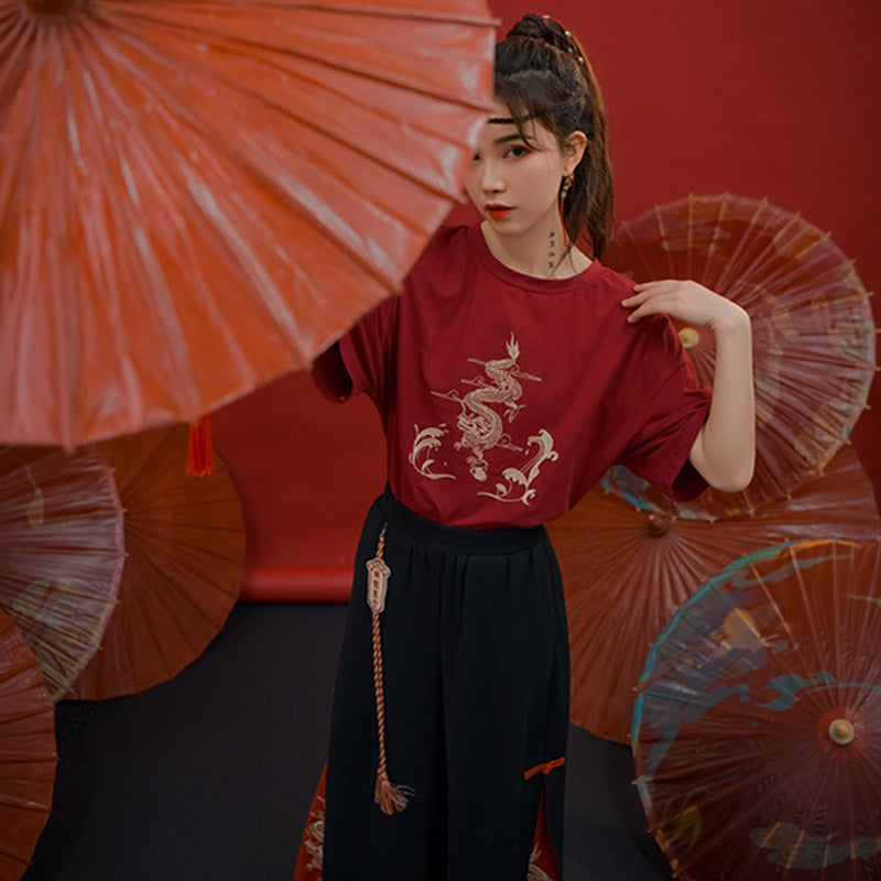 Ensemble t-shirt et pantalon à pompons avec broderie dragon vintage