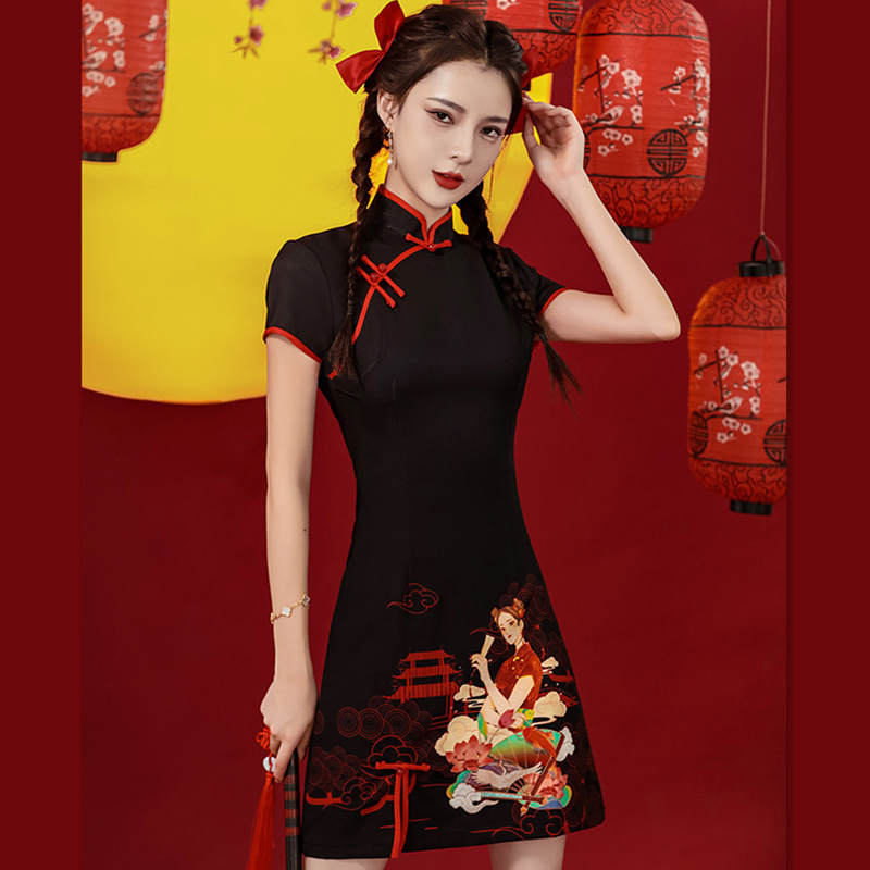 Superbe robe cheongsam à manches courtes et boucle pour fille