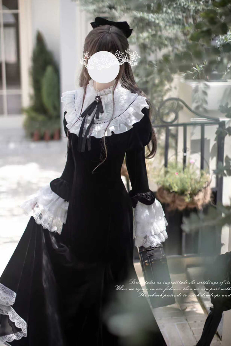 Velvet Gothic Elegant Fishtail Dress with Long Hime Sleeves and Bow - Raven-Feather Poetic Letter