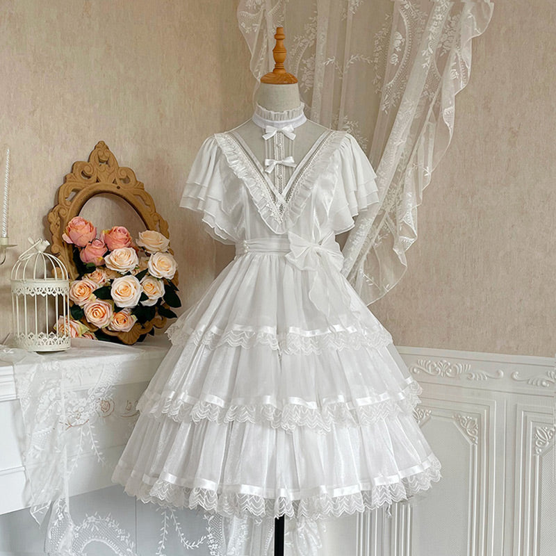 Elegantes Lolita-Kleid mit hohem Kragen, Schleife und Knoten