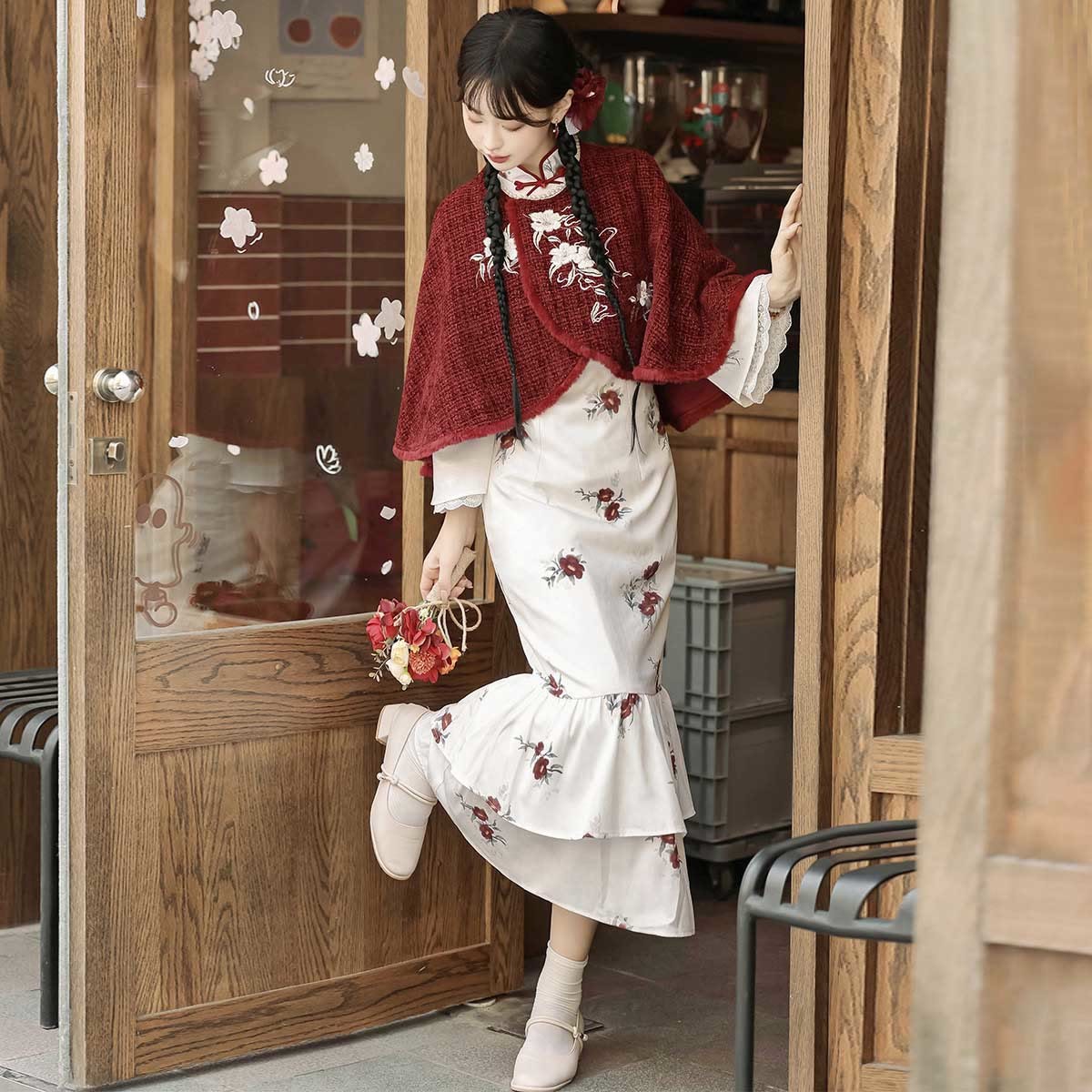 Pieces Buckle Two Vintage Flower Dress Cloak Embroidery