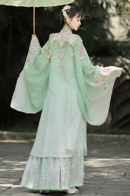 Emerald High-Waist Embroidered Hanfu Set - Spring Scenery