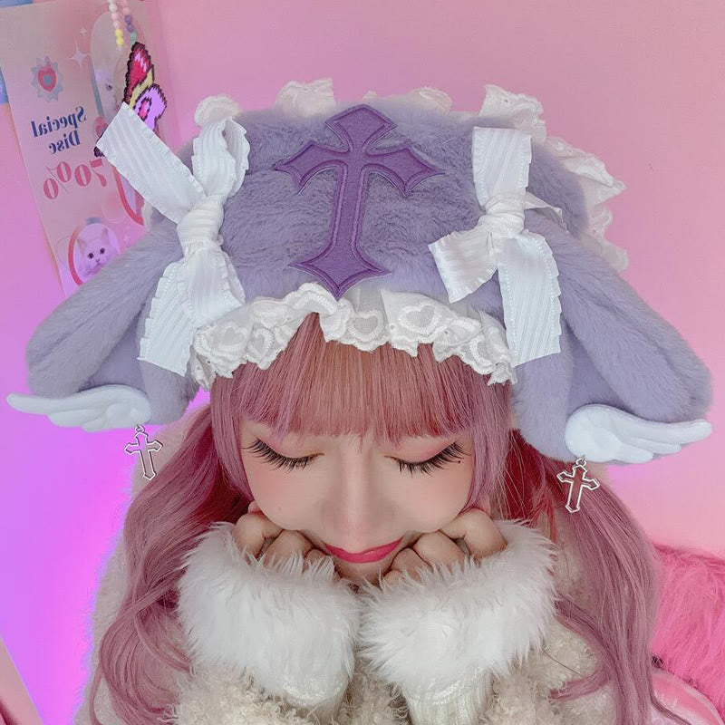 Chapeau en peluche Lolita avec nœud papillon et croix décorative