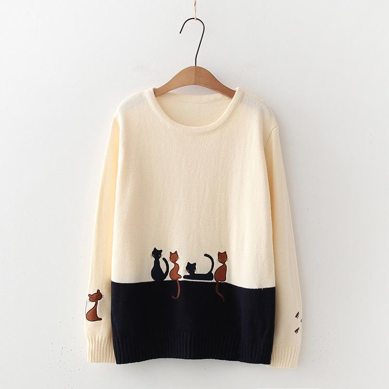 Pullover- und Hemd-Set mit Kitty-Stickerei