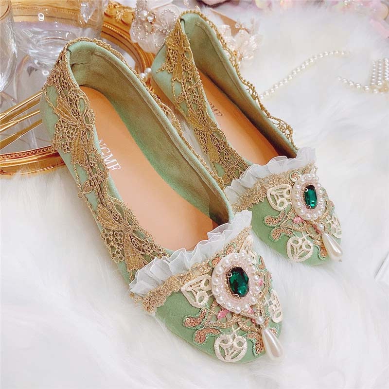 Chaussures plates vintage en dentelle et strass