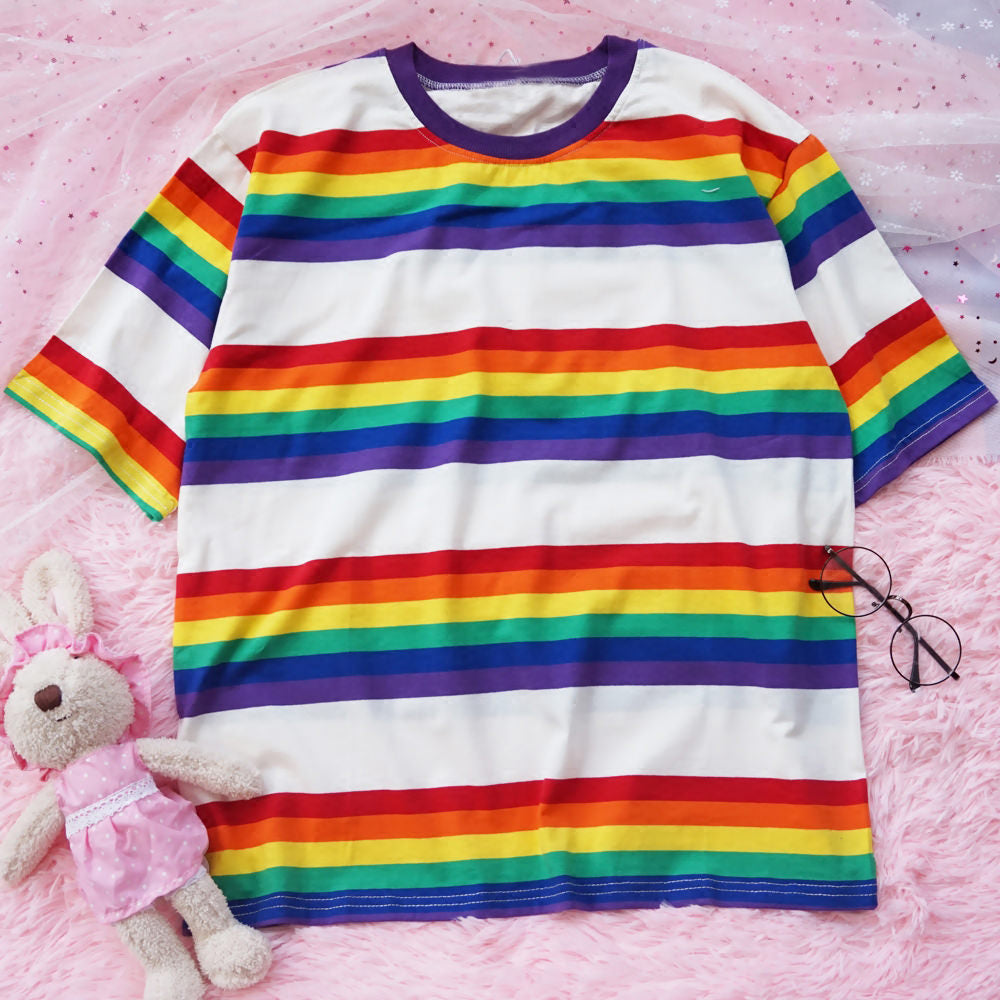 T-shirt arc-en-ciel confortable