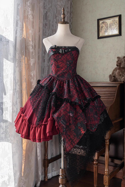 Sleeveless Printed Gothic JSK Dress with Asymmetric Ruffled Lace - Strawberries of Blood and Tears