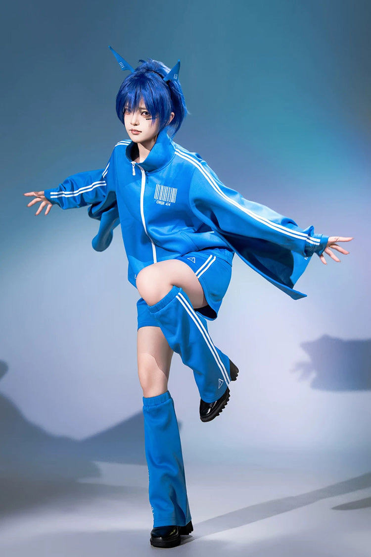 Stand-Collar Gothic Prince Coat with Trumpet Sleeves and Shorts