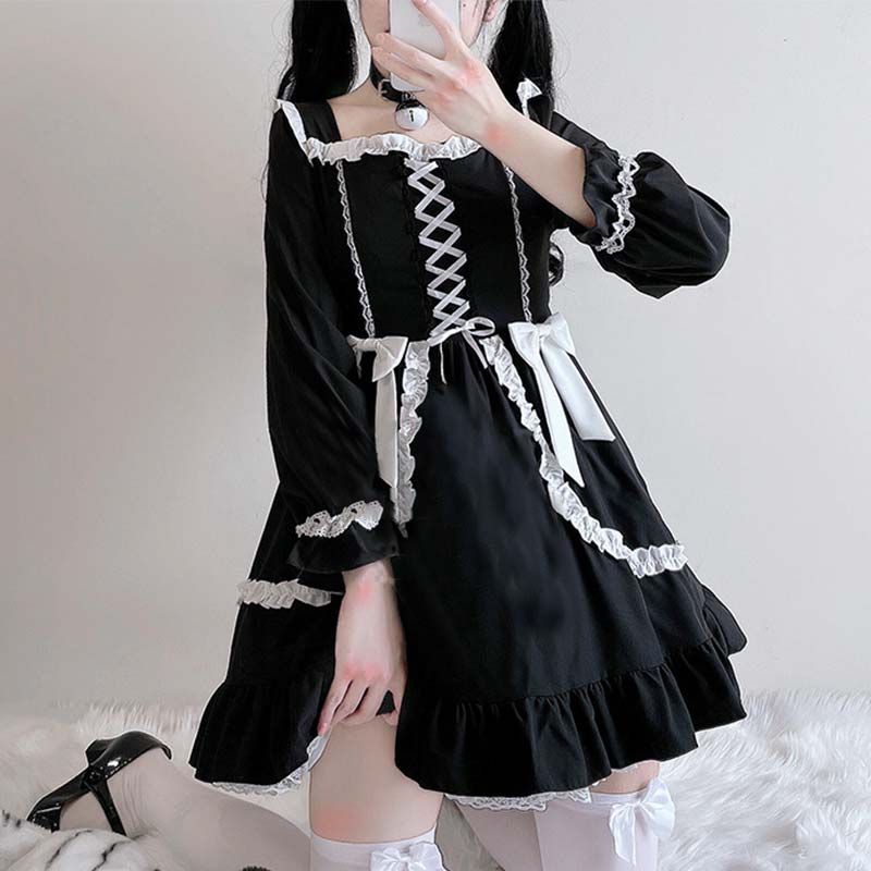 Schwarzes Lolita-Dienstmädchenkleid mit Schleife und Schnürung