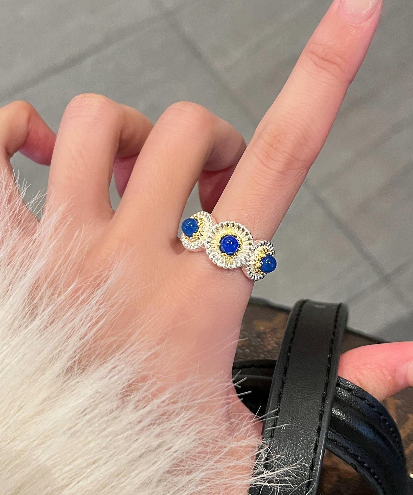 Alloy Little Rings Zircon Daisy Blue Art Chalcedony