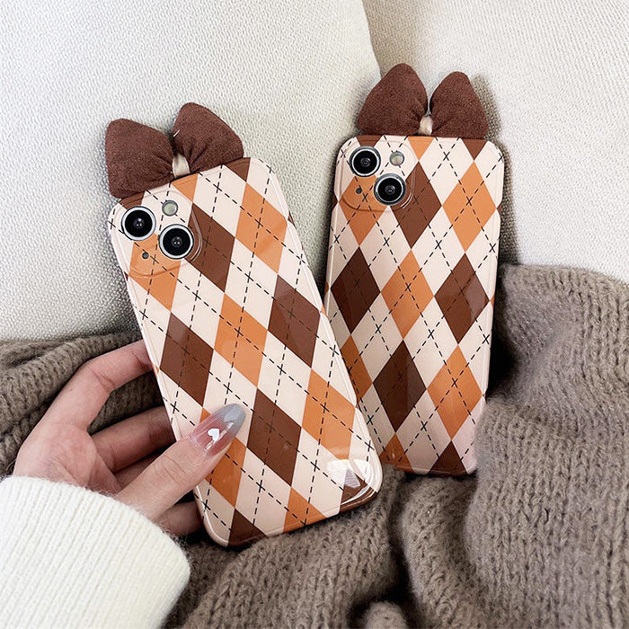 Coque iPhone à motif argyle et nœud marron