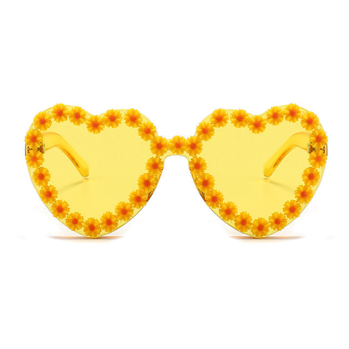 Sonnenbrille mit Gänseblümchen-Herz