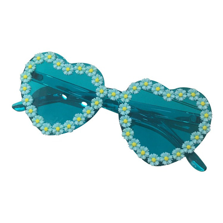 Sonnenbrille mit Gänseblümchen-Herz