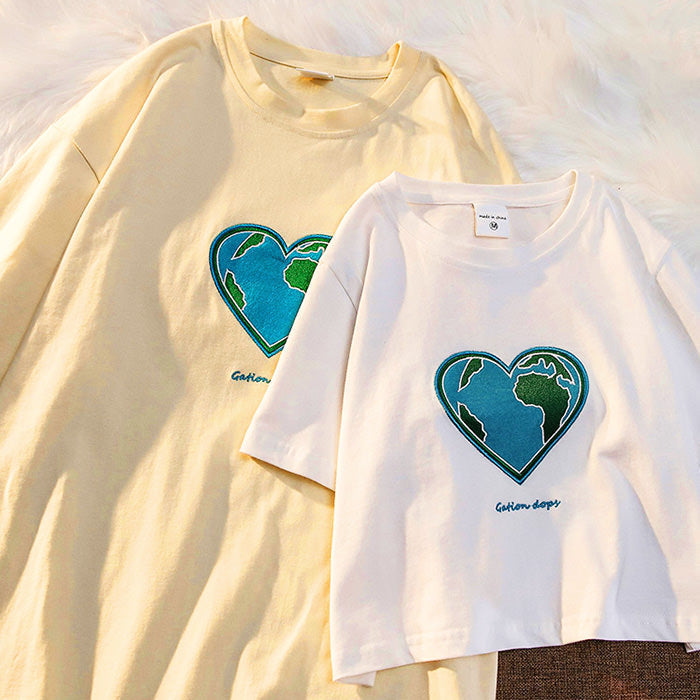 T-shirt brodé Heart Earth