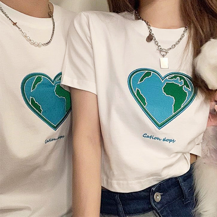 T-shirt brodé Heart Earth