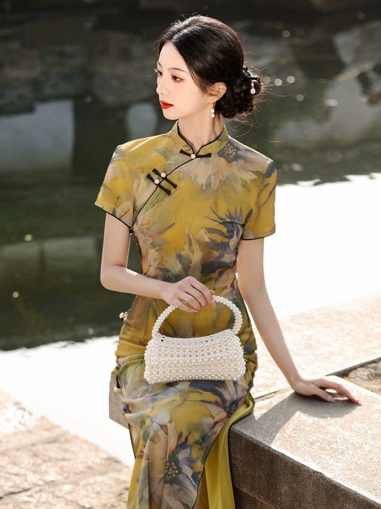 Sunflower Short Sleeve Long Cheongsam