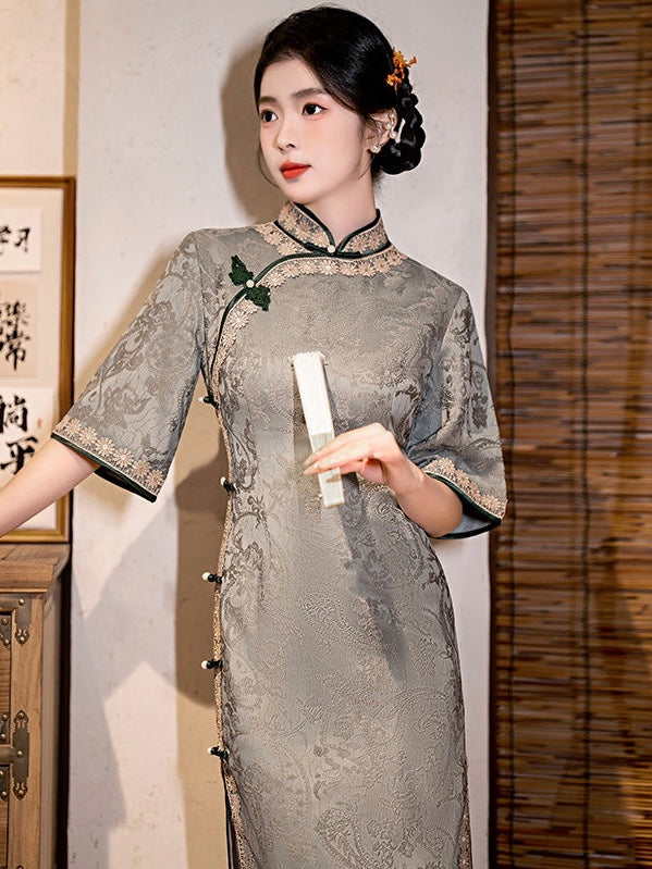 Grey Knotted Mid Sleeve Cheongsam