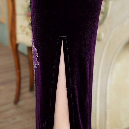 3/4-Sleeve Slit-Side Embroidered Cheongsam