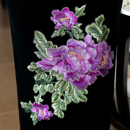 3/4-Sleeve Embroidery Velvet Cheongsam