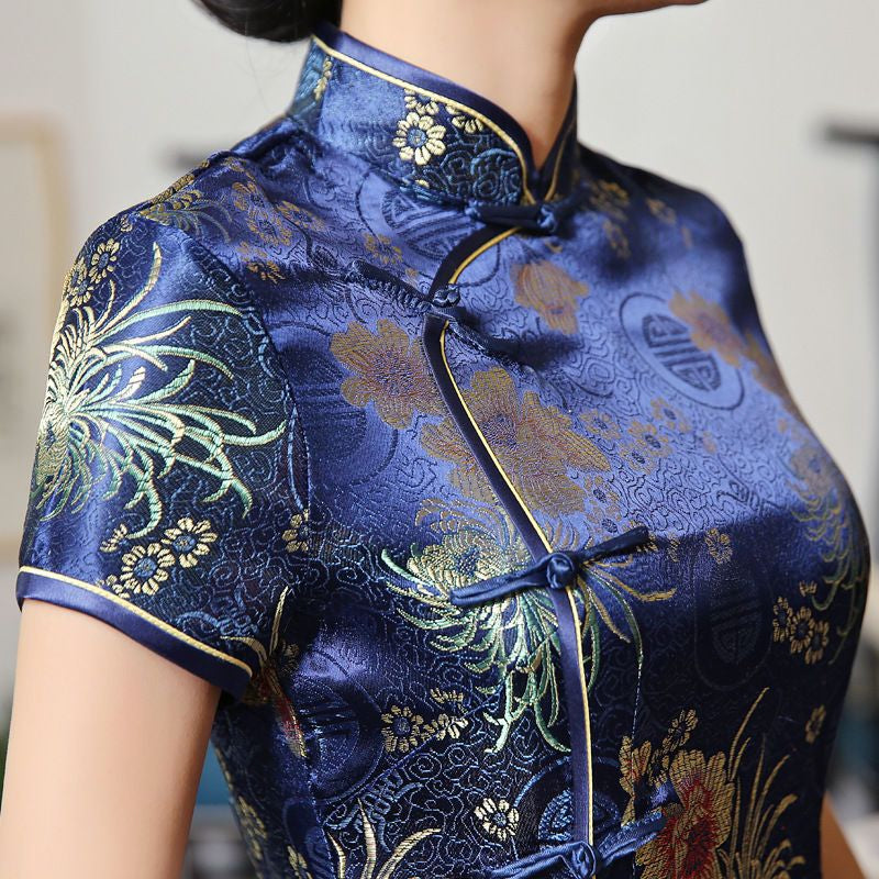 Short-Sleeve Jacquard Midi Cheongsam