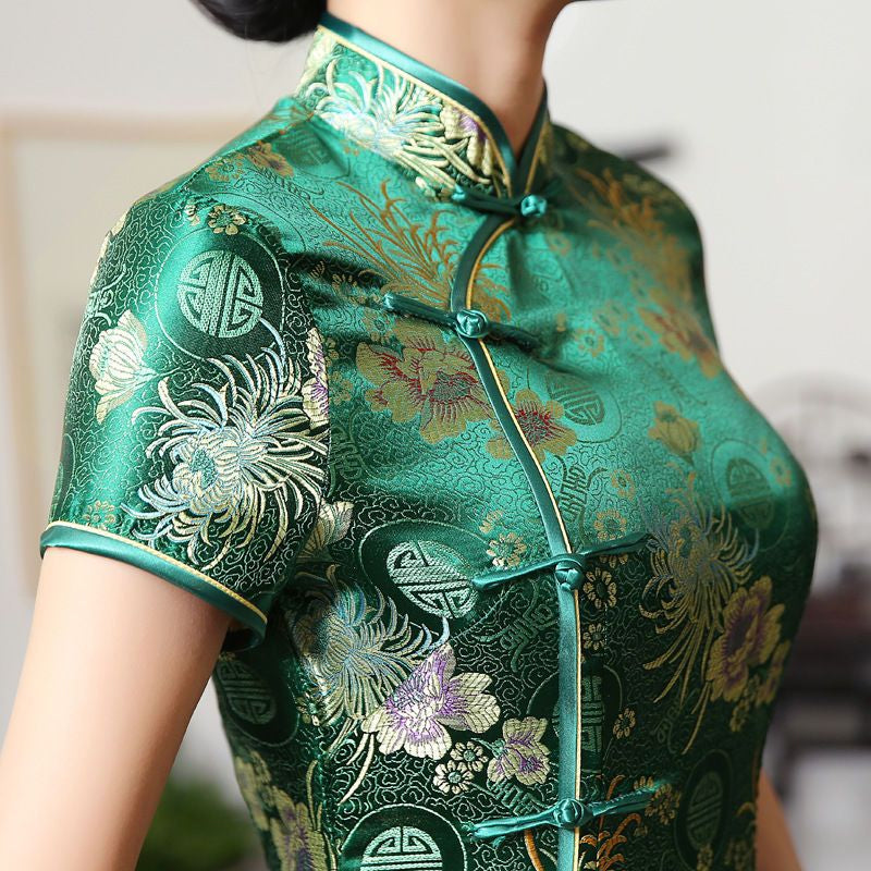Short-Sleeve Jacquard Midi Cheongsam