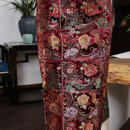 Short-Sleeve Floral Embroidered Qipao