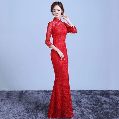 Lace Sheath Evening Gown