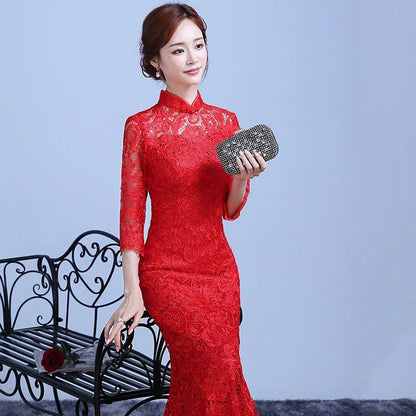 Lace Sheath Evening Gown