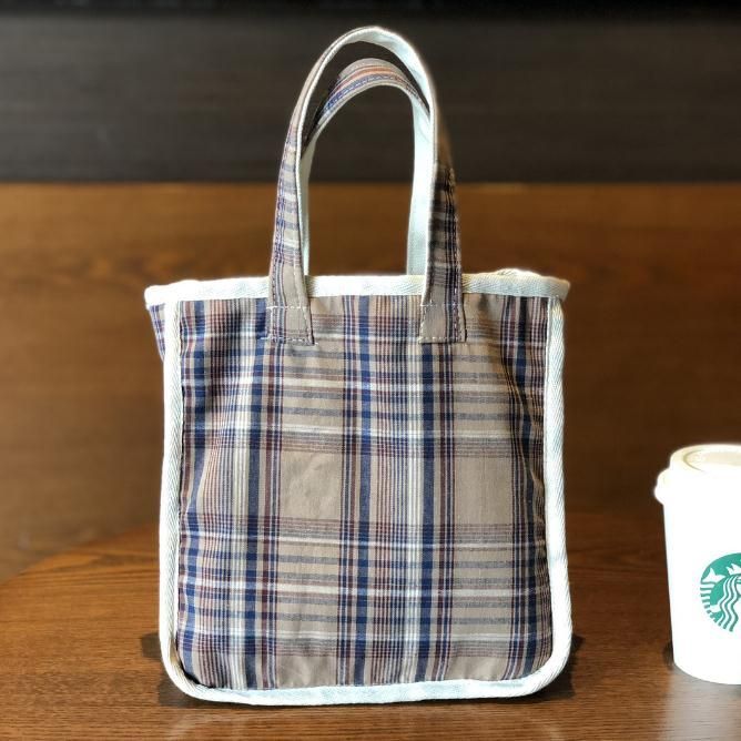 Lunchtasche mit Gingham-Muster