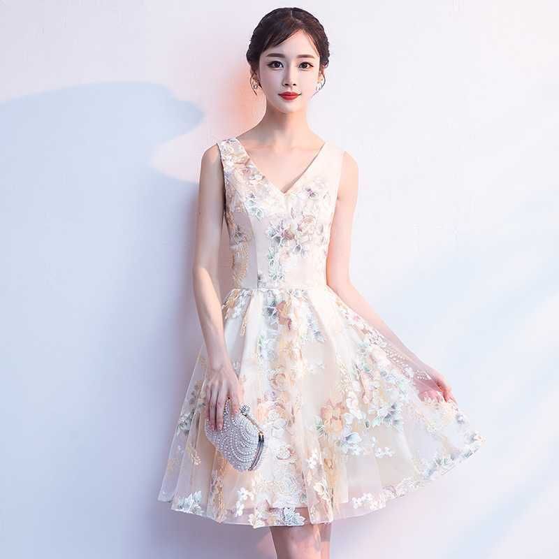 Short-Sleeve / Sleeveless Embroidered Short Prom Dress