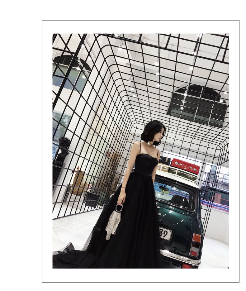 Spaghetti Strap Button-Up A-Line Mesh Evening Gown