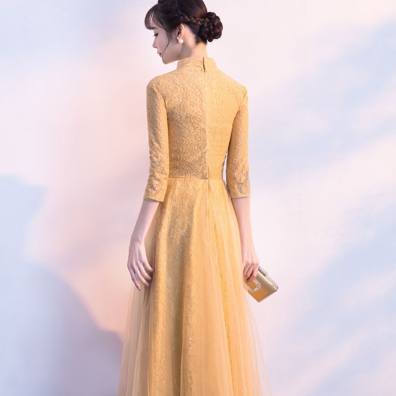 Lace Elbow-Sleeve Sheath Evening Gown