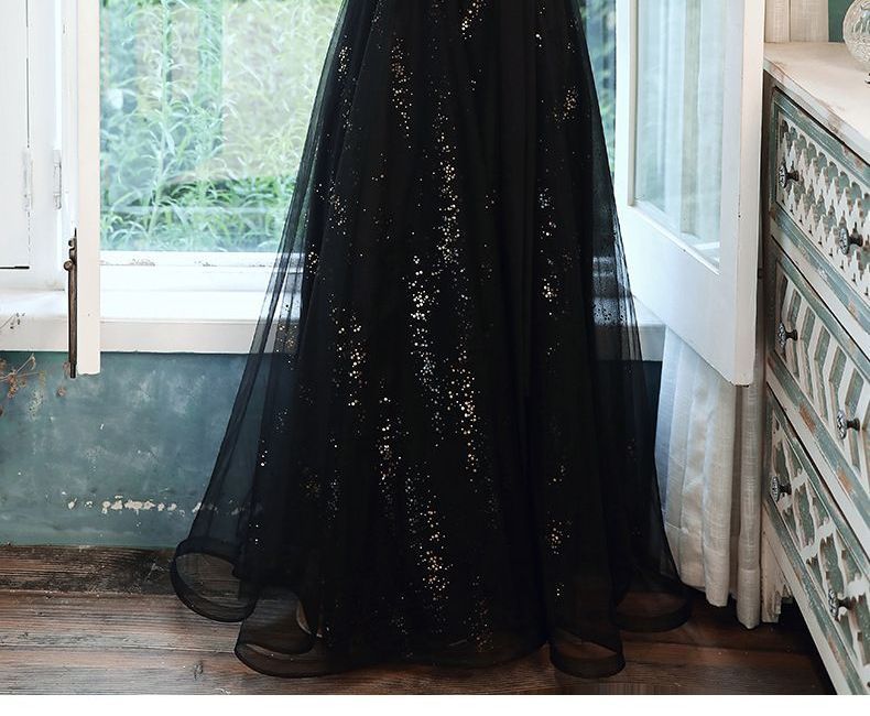 Short-Sleeve Glitter Mesh A-Line Gown