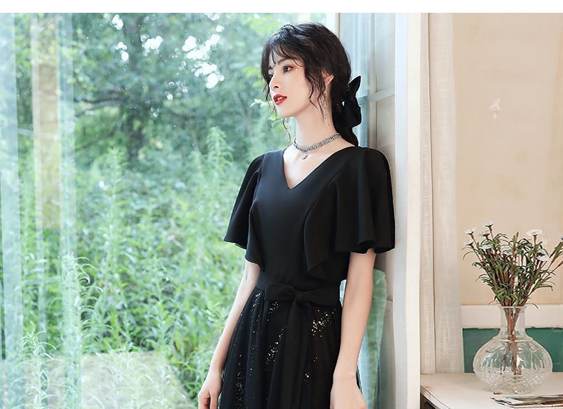 Short-Sleeve Glitter Mesh A-Line Gown