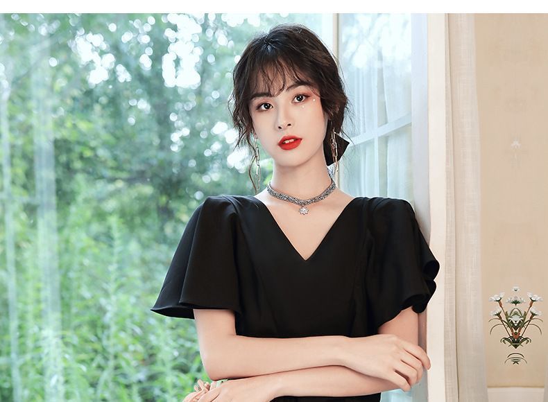 Short-Sleeve Glitter Mesh A-Line Gown