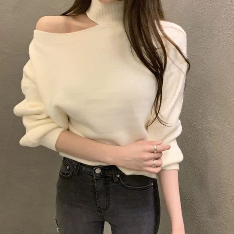 Rollkragenpullover mit Cold-Shoulder-Ärmeln