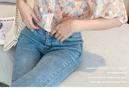 Manches bouffantes en V