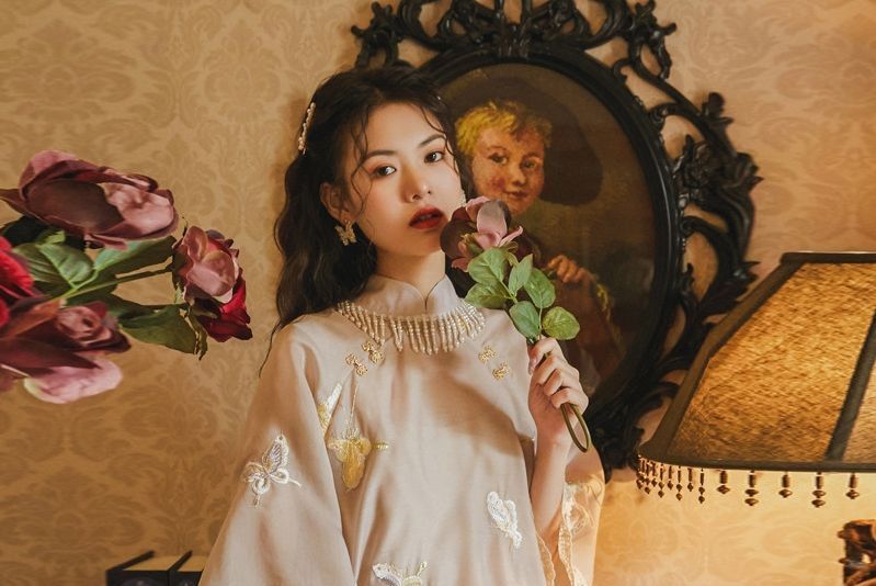 Elbow-Sleeve Floral Embroidered Qipao / Lace Slipdress / Set