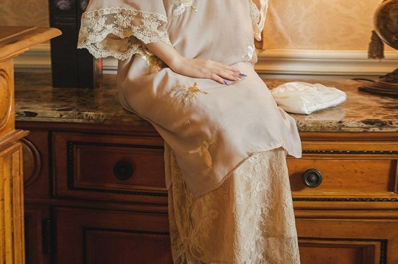 Elbow-Sleeve Floral Embroidered Qipao / Lace Slipdress / Set