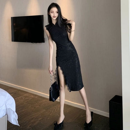 Sleeveless Lace Trim Slit Midi Qipao