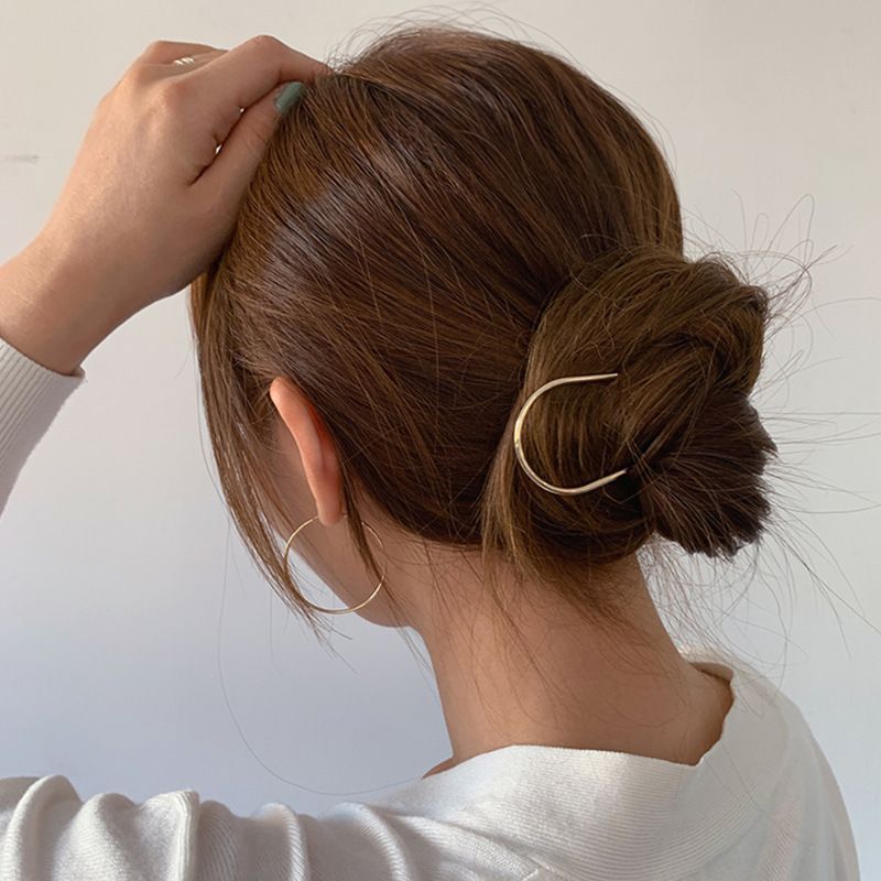 Pic à cheveux en alliage