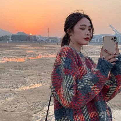 Karierter Pullover mit Rundhalsausschnitt