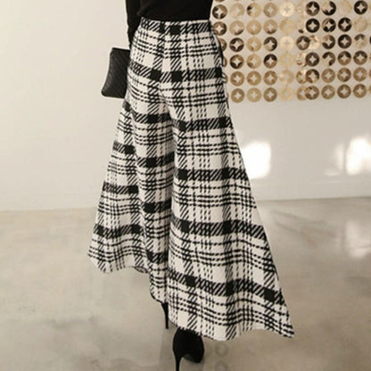 Karierte Schlaghose aus Wolle