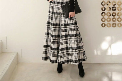 Karierte Schlaghose aus Wolle