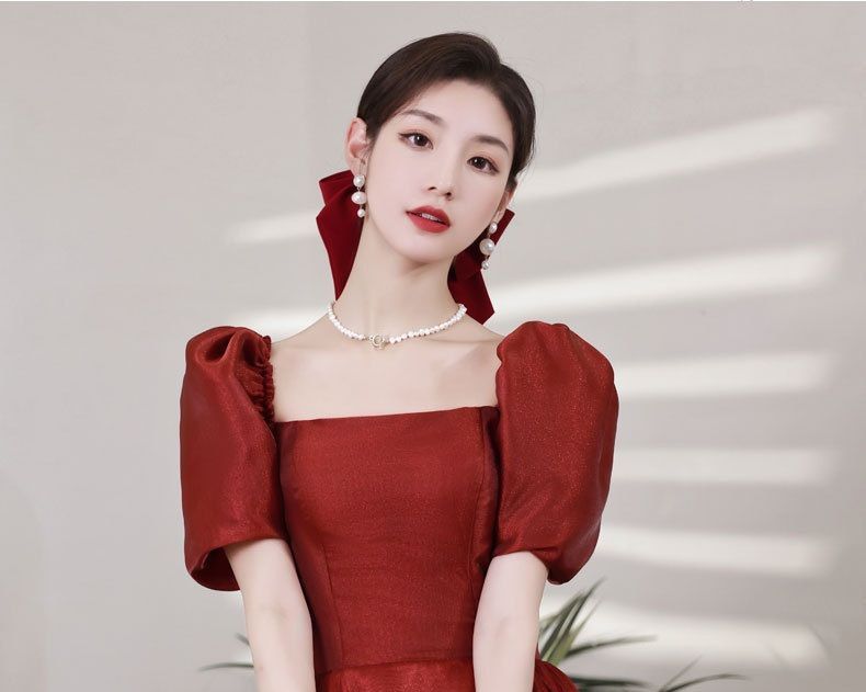 Puff-Sleeve A-Line Cocktail Dress / Evening Gown