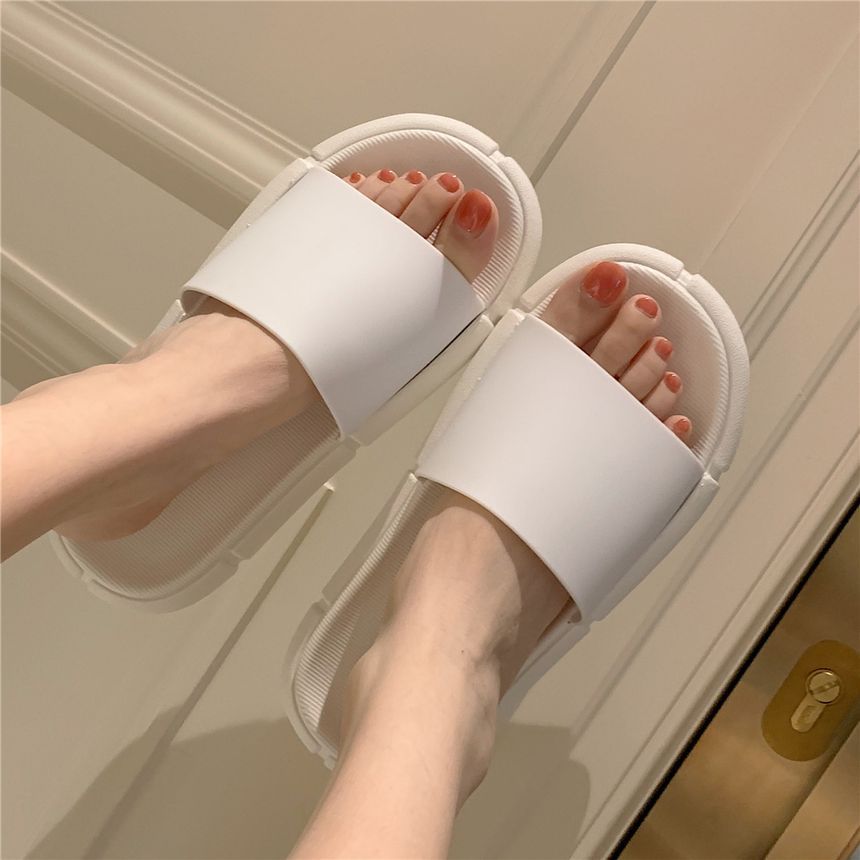 Plain Bathroom Slippers