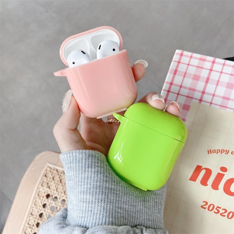 Plain AirPods / Pro Earphone Case Skin