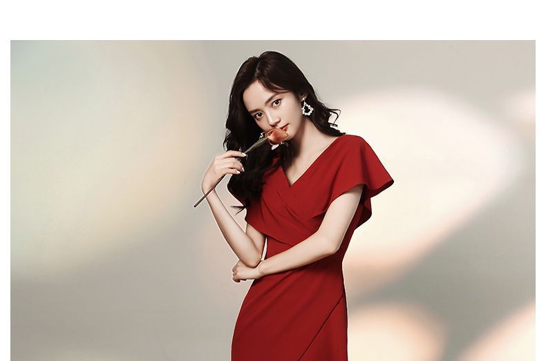 (Various Gown V-Neck Designs) Tiered Short-Sleeve Mermaid